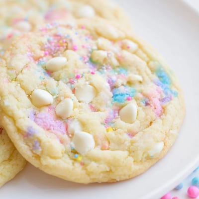 Pastel White Chocolate Cookies